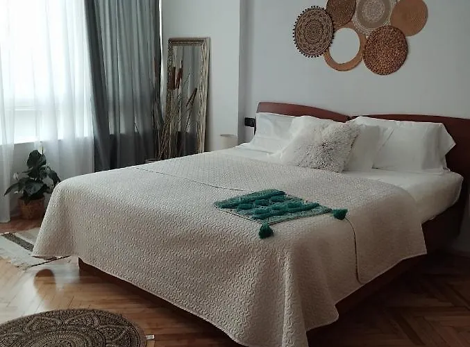 Bea City Center Apartament *